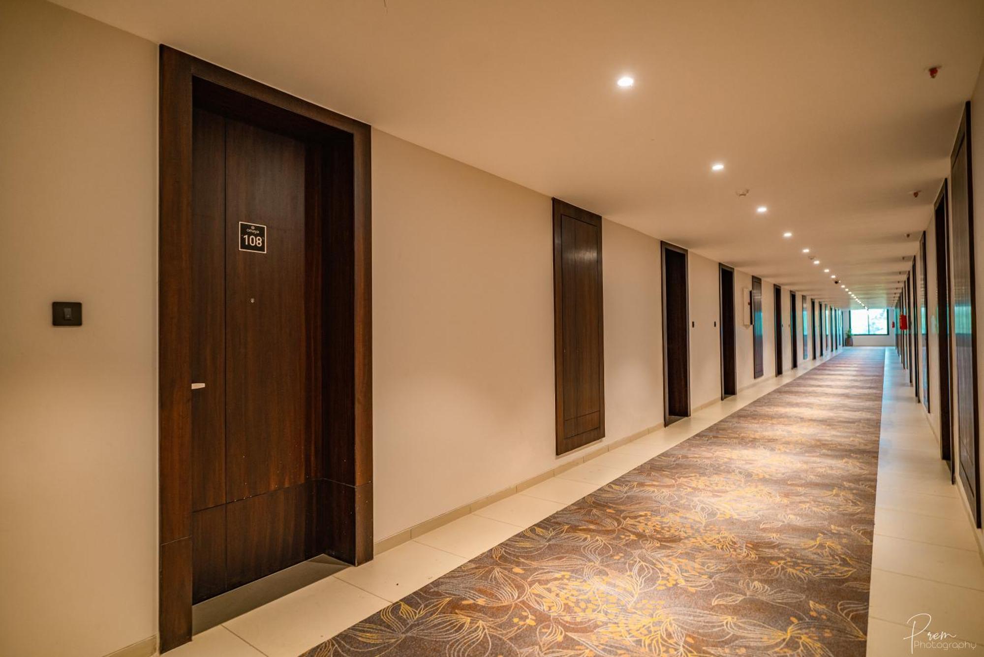 Hotel Omaya Garden Rāipur 외부 사진