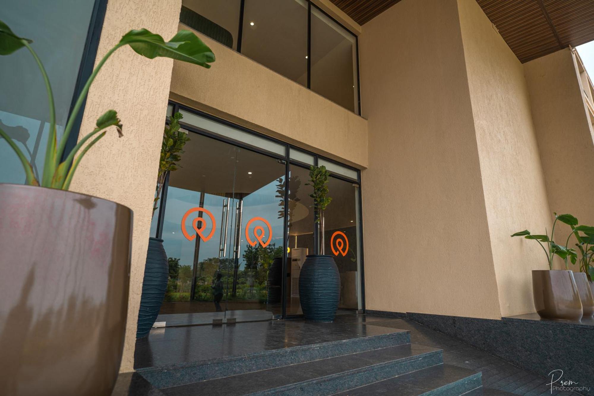 Hotel Omaya Garden Rāipur 외부 사진
