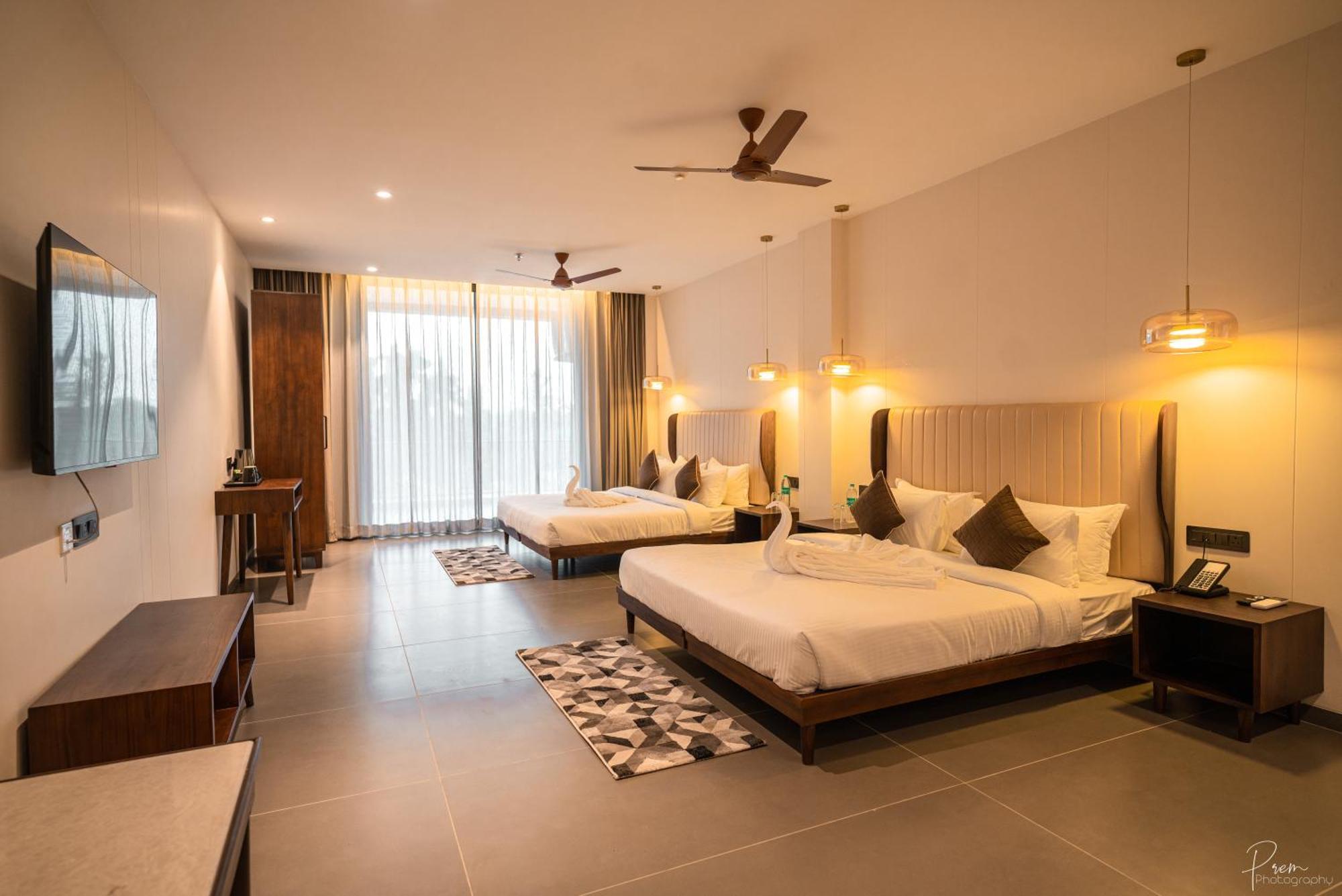 Hotel Omaya Garden Rāipur 외부 사진