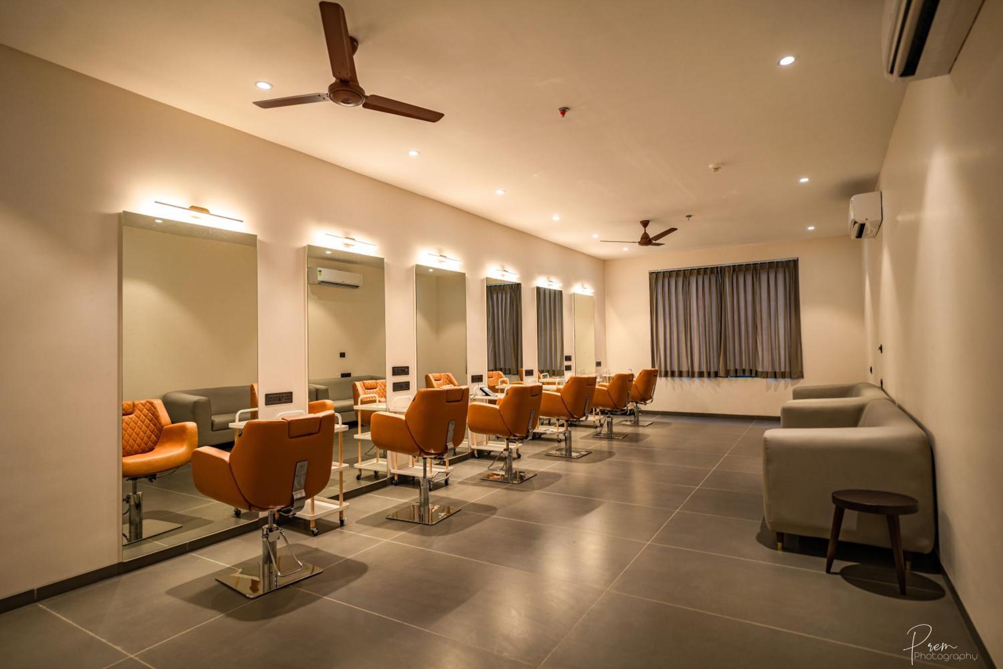 Hotel Omaya Garden Rāipur 외부 사진