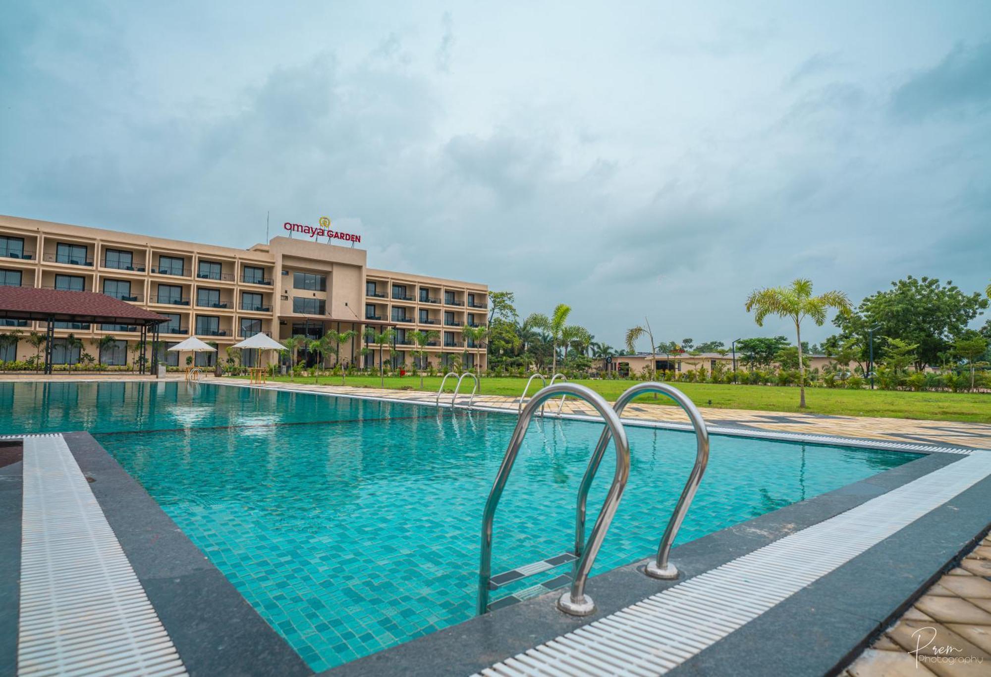 Hotel Omaya Garden Rāipur 외부 사진