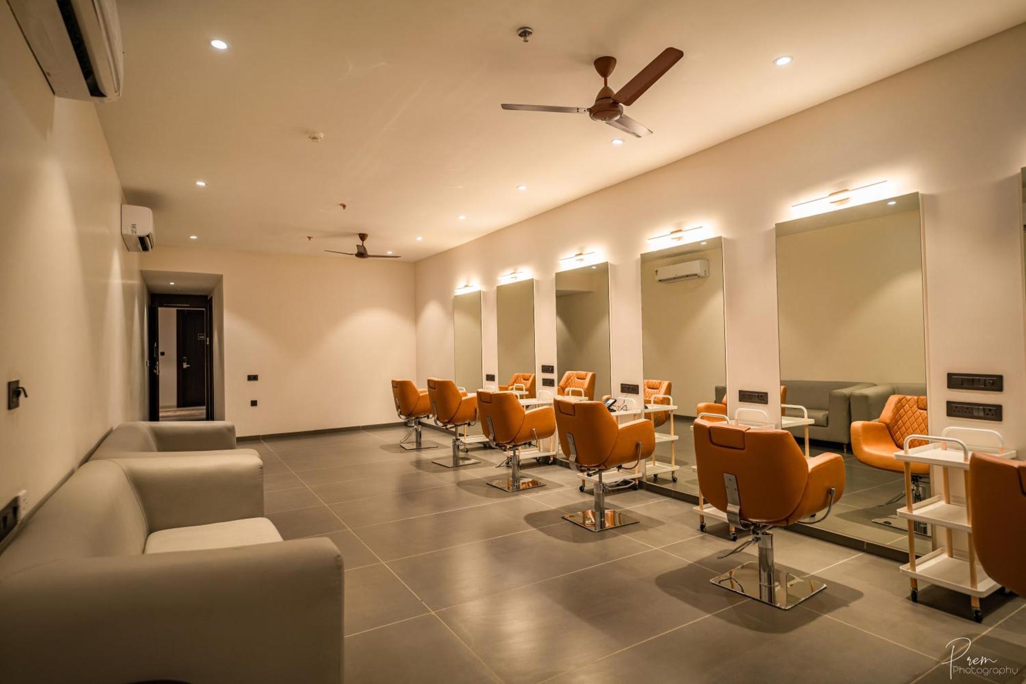 Hotel Omaya Garden Rāipur 외부 사진