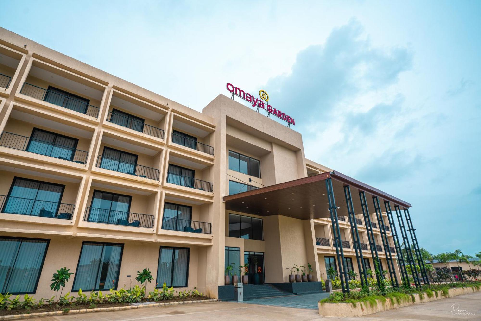 Hotel Omaya Garden Rāipur 외부 사진